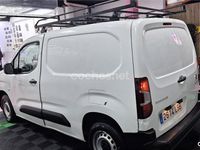 Usado Citroën Berlingo Live 102 CV (75 kW) 2022 Blanco Monovolumen