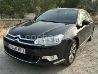 Usado Citroën C5 114 CV (83 kW) 2013 Negro Berlina