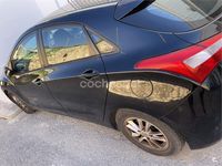 Usado Hyundai i30 90 CV (66 kW) 2014 Negro Berlina