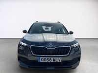 Usado Skoda Kamiq Sport 110 CV (80 kW) 2023 Gris / plata SUV
