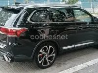 Usado Mitsubishi Outlander Motion 150 CV (110 kW) 2019 Negro SUV