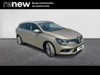 Usado Renault Mégane GrandTour Zen 140 CV (102 kW) 2019 Marrón Familiar