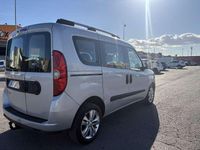 Usado Opel Combo 95 CV (69 kW) 2018 Gris Monovolumen