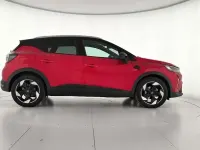 Usado Renault Captur Zen 100 CV (73 kW) 2025 Rojo SUV