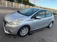 Usado Peugeot 208 Active 82 CV (60 kW) 2013 Gris / plata Utilitario