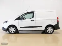 Usado Ford Courier Trend 95 CV (69 kW) 2018 Blanco Monovolumen