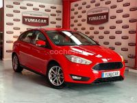Usado Ford Focus Sport 125 CV (91 kW) 2015 Rojo Berlina