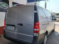 Usado Mercedes Vito 136 CV (100 kW) 2017 Gris Van