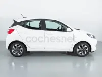 Usado Hyundai i10 67 CV (49 kW) 2024 Blanco Utilitario