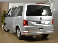 Usado VW Caravelle 150 CV (110 kW) 2023 Gris / plata Van
