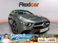 Usado Mercedes A180 116 CV (85 kW) 2019 Gris Utilitario