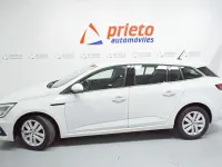 Usado Renault Mégane GrandTour Business 116 CV (85 kW) 2023 Blanco Familiar