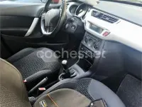 Usado Citroën C3 75 CV (55 kW) 2010 Granate Berlina