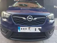 Usado Opel Crossland X Selective 82 CV (60 kW) 2017 Azul SUV