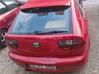 Usado Seat Leon FR 150 CV (110 kW) 2004 Rojo Berlina