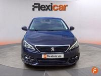 Usado Peugeot 308 Style 130 CV (95 kW) 2020 Violeta / lila Berlina