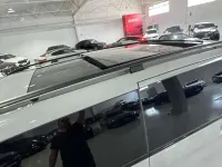 Usado Mercedes V300 Avantgarde 239 CV (175 kW) 2025 Gris Monovolumen