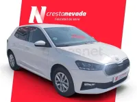 Usado Skoda Fabia Selection 95 CV (69 kW) 2024 Blanco Utilitario