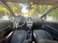 Usado Opel Corsa Selective 85 CV (62 kW) 2013 Negro Utilitario
