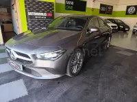 Usado Mercedes CLA200 163 CV (119 kW) 2022 Gris / plata Coupe