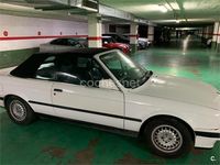 Usado BMW 318 Cabriolet 115 CV (84 kW) 1991 Blanco Descapotable