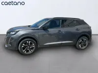 Usado Peugeot 2008 Allure 100 CV (73 kW) 2022 Gris SUV
