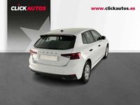 Usado Skoda Fabia Essence 80 CV (58 kW) 2025 Blanco Utilitario