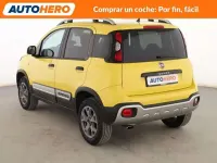 Usado Fiat Panda Cross Cross 95 CV (69 kW) 2017 Amarillo Utilitario