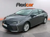 Usado Toyota Corolla Eco 140 CV (102 kW) 2024 Gris Berlina