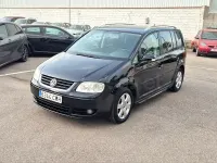 Usado VW Touran Advance 140 CV (102 kW) 2004 Negro Monovolumen