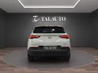 Usado Opel Grandland X Selective 130 CV (95 kW) 2019 Blanco SUV