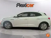 Usado Renault Mégane II Intens 115 CV (84 kW) 2022 Blanco Berlina