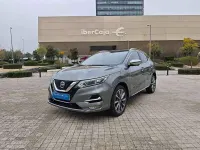 Usado Nissan Qashqai 140 CV (102 kW) 2020 Gris / plata SUV