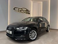 Usado Audi A3 Attraction 110 CV (80 kW) 2014 Negro Berlina