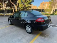Usado Renault Mégane II Dynamique 150 CV (110 kW) 2007 Negro Berlina