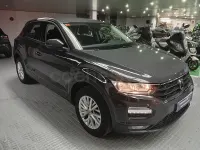 Usado VW T-Roc Edition 110 CV (80 kW) 2021 Gris / plata SUV