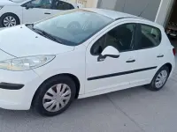 Usado Peugeot 207 68 CV (50 kW) 2009 Blanco Utilitario