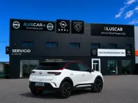 Usado Opel Mokka GS Line 110 CV (80 kW) 2021 Blanco alpino techo negro SUV