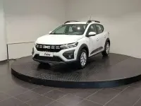 Usado Dacia Sandero Expression 91 CV (66 kW) 2023 Blanco Berlina
