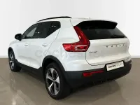 Usado Volvo XC40 Plus 197 HP (144 kW) 2023 Branco SUV