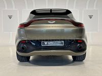 Usado Aston Martin DBX 551 CV (405 kW) 2021 Verde SUV