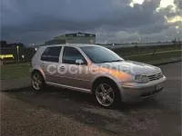 Usado VW Golf IV Highline 105 CV (77 kW) 2002 Gris / plata Berlina