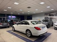 Usado Mercedes C180 Avantgarde 156 CV (114 kW) 2014 Blanco Berlina