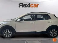 Usado Kia Stonic 101 CV (74 kW) 2025 Blanco SUV