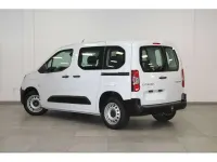 Usado Citroën Berlingo 102 CV (75 kW) 2024 Blanco Monovolumen