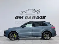 Usado Porsche Cayenne E-Hybrid 462 CV (339 kW) 2018 Azul SUV