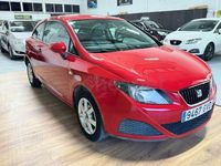 Usado Seat Ibiza SC Reference 85 CV (62 kW) 2010 Rojo Utilitario