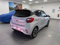 Usado Hyundai i10 63 CV (46 kW) 2025 Blanco Utilitario