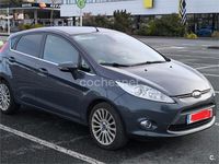Usado Ford Fiesta Titanium 95 HP (69 kW) 2012 Cinzento Citadino