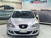 Usado Seat Leon Sport 105 CV (77 kW) 2005 Gris / plata Utilitario